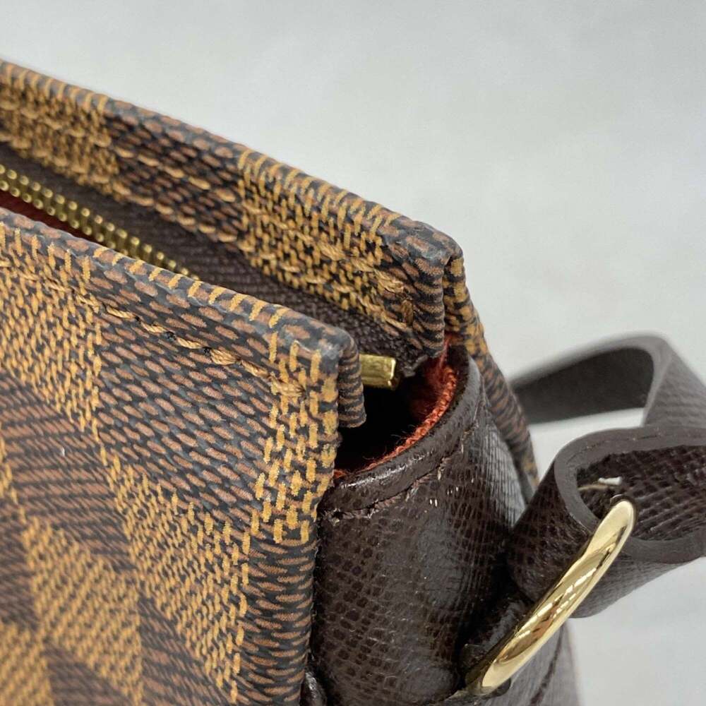 LOUIS VUITTON Brown Damier Pouch - Picture 7 of 10